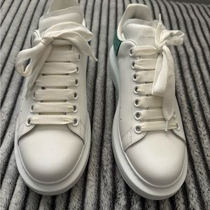 Sneakers Alexandr McQueen , in very good condition